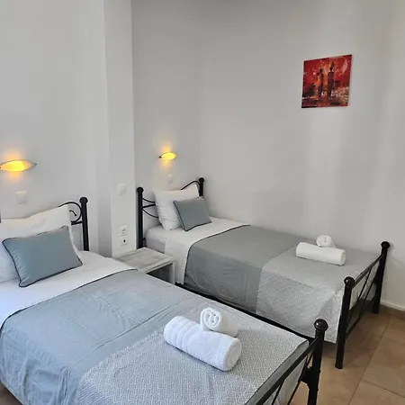 レタ * サントリーニ