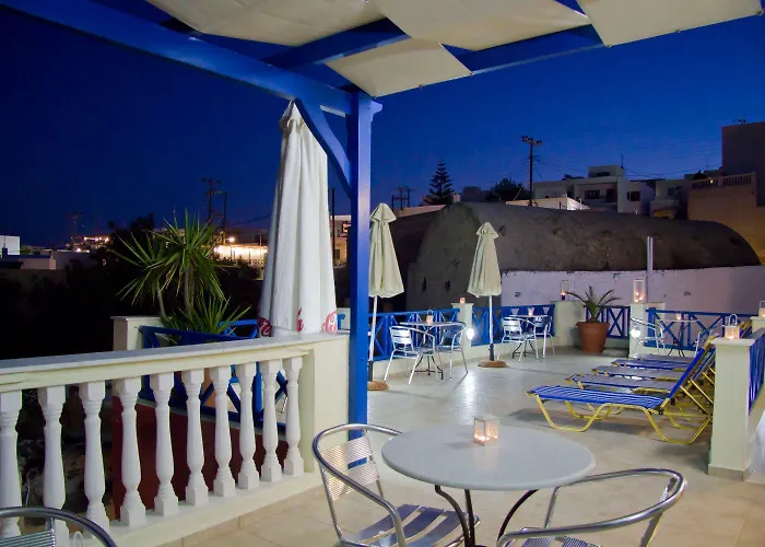 Leta Fira (Santorini)