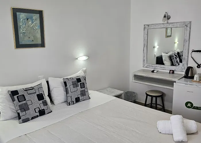 レタ * サントリーニ